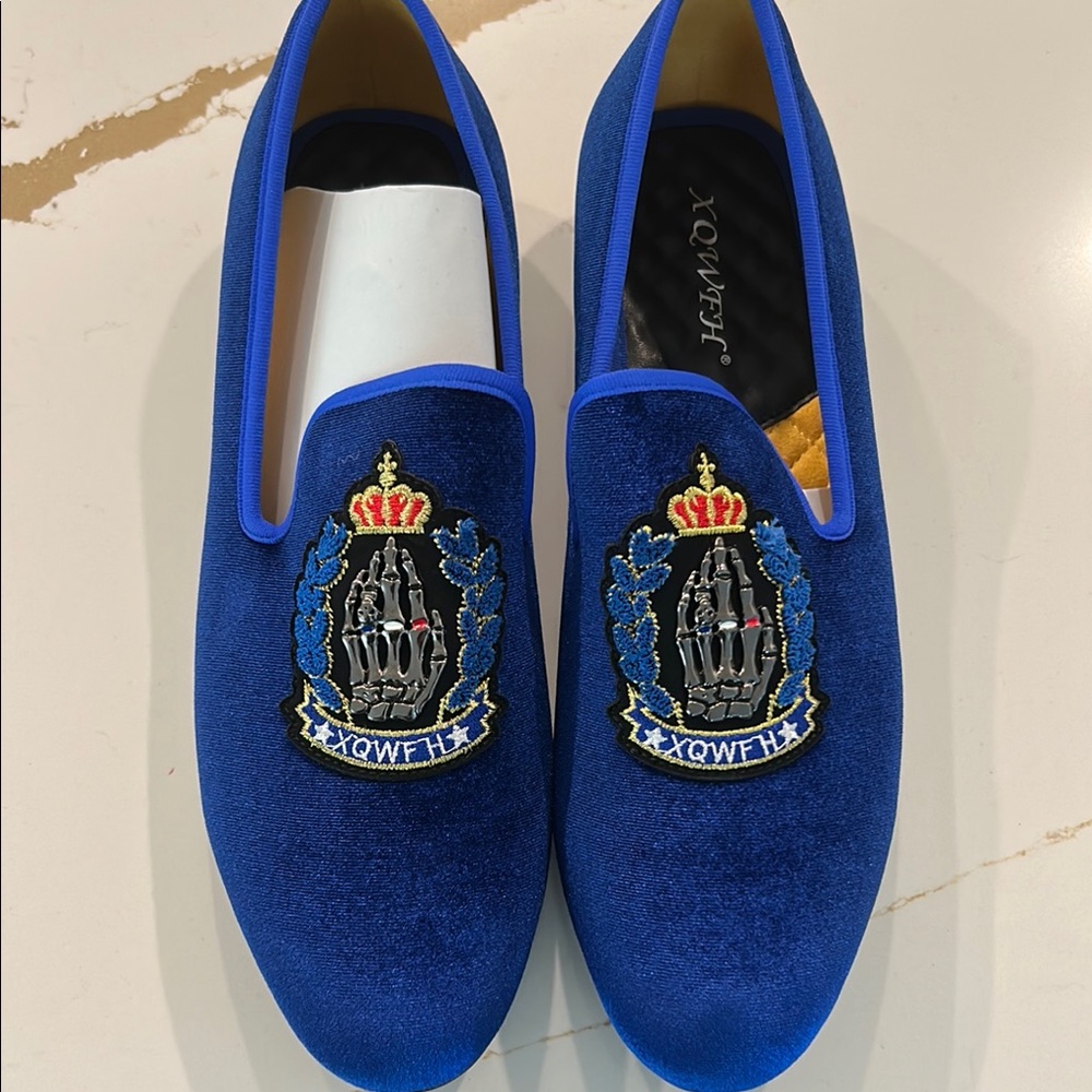 Men's Blue Embroidered Loafers